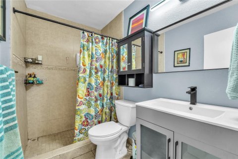 Купить виллу или дом в Майами, Флорида 4 спальни, 219.16м2, № 2043412 - фото 12