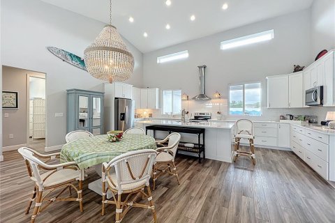 Villa ou maison à vendre à Groveland, Floride: 6 chambres, 509.1 m2 № 2148653 - photo 14