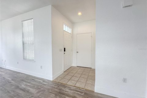 Condominio en venta en Tampa, Florida, 4 dormitorios, 160.16 m2 № 1565349 - foto 4