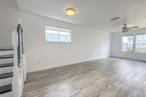 Condominio en venta en Tampa, Florida, 4 dormitorios, 160.16 m2 № 1565349 - foto 7