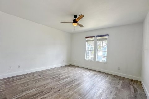 Condominio en venta en Tampa, Florida, 4 dormitorios, 160.16 m2 № 1565349 - foto 15