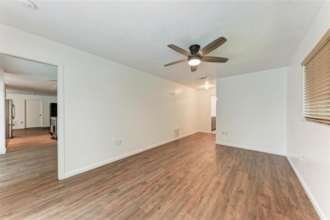 Casa en alquiler en Osprey, Florida, 3 dormitorios, 165.46 m2 № 1913973 - foto 19