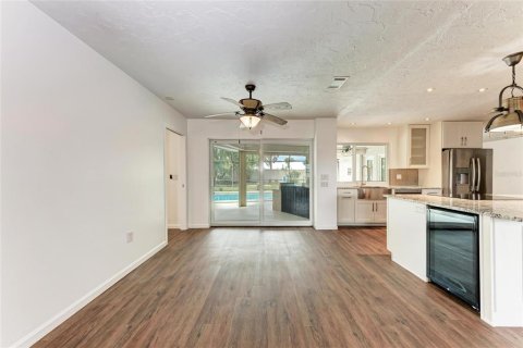 Casa en alquiler en Osprey, Florida, 3 dormitorios, 165.46 m2 № 1913973 - foto 14