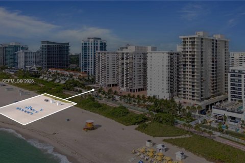 Condo in Miami Beach, Florida, 1 bedroom  № 2062143 - photo 7