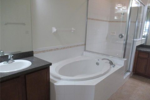 Снять в аренду таунхаус в Сарасота, Флорида 8 комнат, 178.37м2, № 1807526 - фото 5