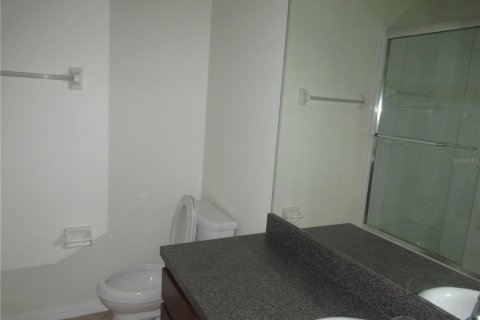 Снять в аренду таунхаус в Сарасота, Флорида 8 комнат, 178.37м2, № 1807526 - фото 10