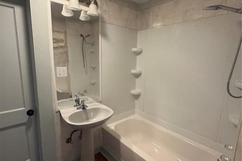 Villa ou maison à louer à Lakeland, Floride: 3 chambres, 89.19 m2 № 2429369 - photo 6