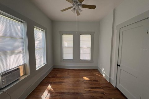 Villa ou maison à louer à Lakeland, Floride: 3 chambres, 89.19 m2 № 2429369 - photo 3
