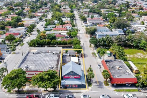 Immobilier commercial à Miami, Floride № 2016426