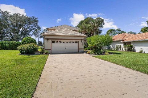 Villa ou maison à Ormond Beach, Floride 3 chambres, 198.63 m2 № 2408115
