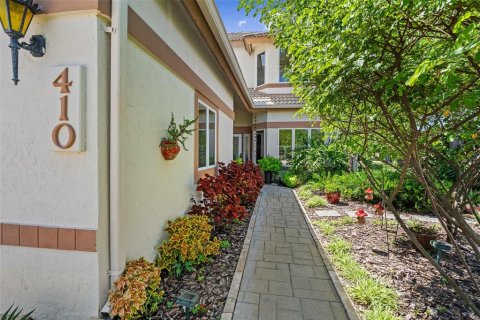 Villa ou maison à vendre à Ormond Beach, Floride: 3 chambres, 198.63 m2 № 2408115 - photo 2