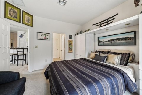 Condo in Miramar, Florida, 3 bedrooms  № 1808971 - photo 7