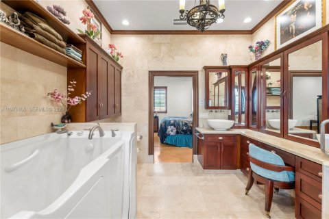 Купить виллу или дом в Майами, Флорида 4 спальни, 347.08м2, № 2033554 - фото 27