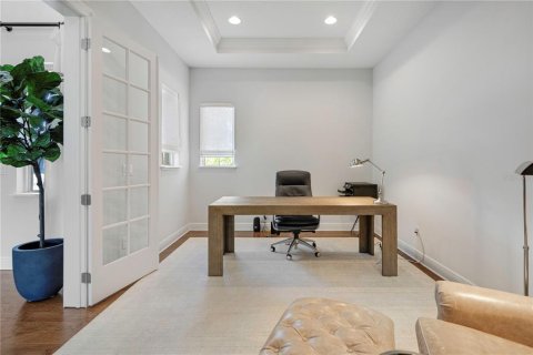 Villa ou maison à vendre à Orlando, Floride: 4 chambres, 341.04 m2 № 2142167 - photo 10