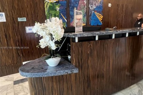 Condominio en venta en Miami, Florida, 2 dormitorios, 112.6 m2 № 2033055 - foto 18