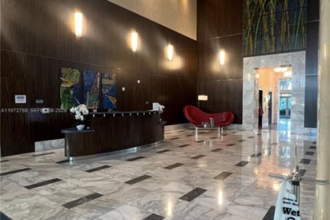 Condominio en venta en Miami, Florida, 2 dormitorios, 112.6 m2 № 2033055 - foto 2