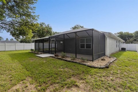 House in Tavares, Florida 3 bedrooms, 152.45 sq.m. № 2196981 - photo 21