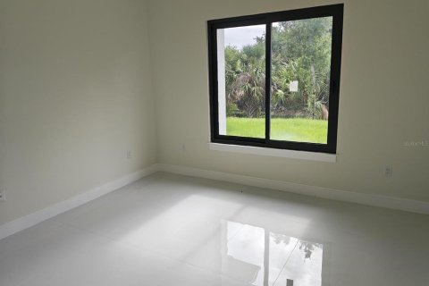 House in Port Charlotte, Florida 4 bedrooms, 200.02 sq.m. № 1771936 - photo 11