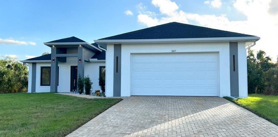 House in Port Charlotte, Florida 4 bedrooms, 200.02 sq.m. № 1771936