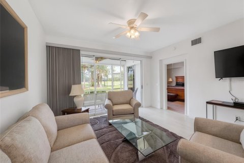 Apartment in Naples, Florida 2 bedrooms, 111.76 sq.m. № 2213530 - photo 17