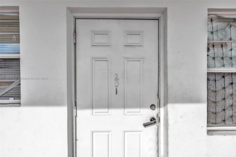 Купить кондоминиум в Лодерхилл, Флорида 1 спальня, 67.82м2, № 1932808 - фото 5