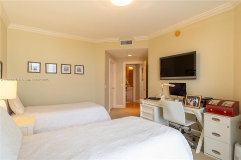 Купить кондоминиум в Авентура, Флорида 3 спальни, 249.91м2, № 2089692 - фото 28
