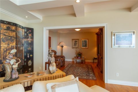 Купить кондоминиум в Авентура, Флорида 3 спальни, 249.91м2, № 2089692 - фото 7