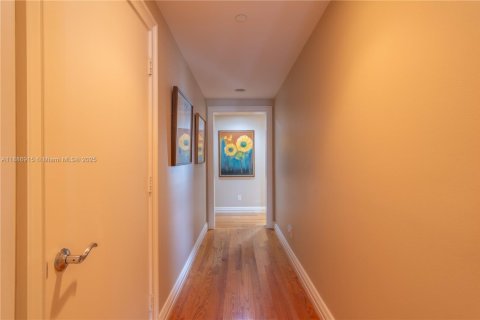 Купить кондоминиум в Авентура, Флорида 3 спальни, 249.91м2, № 2089692 - фото 15