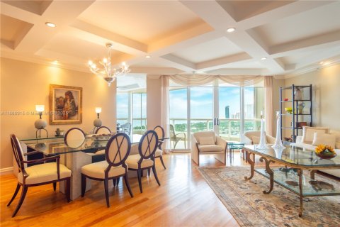 Купить кондоминиум в Авентура, Флорида 3 спальни, 249.91м2, № 2089692 - фото 4