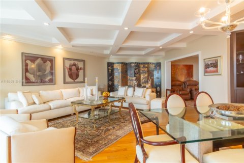 Купить кондоминиум в Авентура, Флорида 3 спальни, 249.91м2, № 2089692 - фото 3