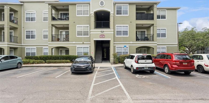 Condominio en Orlando, Florida, 2 dormitorios  № 2091454