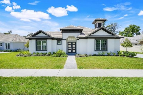 House in Palm Coast, Florida 4 bedrooms, 220.74 sq.m. № 2138043