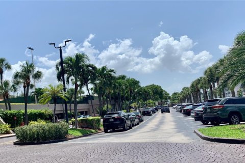 Copropriété à vendre à Miami, Floride: 2 chambres, 215.53 m2 № 1926641 - photo 26