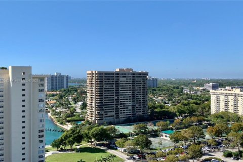 Copropriété à vendre à Miami, Floride: 2 chambres, 215.53 m2 № 1926641 - photo 3