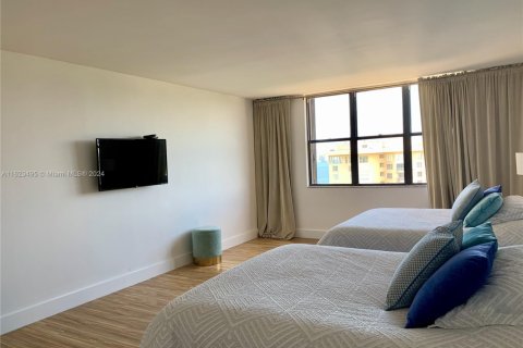 Copropriété à vendre à Miami, Floride: 2 chambres, 215.53 m2 № 1926641 - photo 18