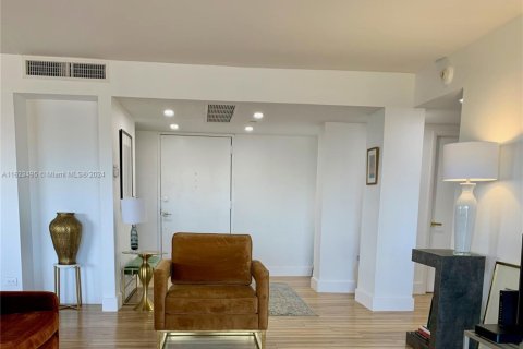 Copropriété à vendre à Miami, Floride: 2 chambres, 215.53 m2 № 1926641 - photo 7