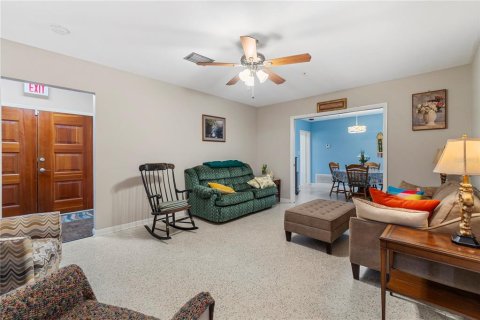 Villa ou maison à vendre à Seffner, Floride: 4 chambres, 234.58 m2 № 2150231 - photo 16