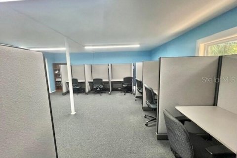 Propiedad comercial en venta en Longwood, Florida, 472.13 m2 № 1886970 - foto 2