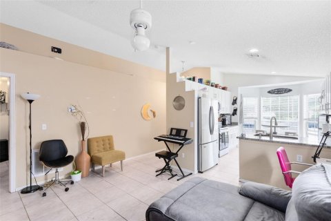 Casa en venta en Orlando, Florida, 3 dormitorios, 108.51 m2 № 1917093 - foto 5