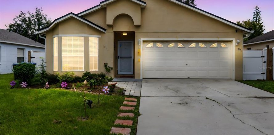 Casa en Orlando, Florida 3 dormitorios, 108.51 m2 № 1917093
