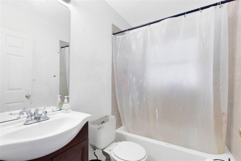 Casa en venta en Orlando, Florida, 3 dormitorios, 108.51 m2 № 1917093 - foto 9