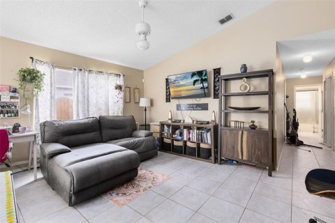 Casa en venta en Orlando, Florida, 3 dormitorios, 108.51 m2 № 1917093 - foto 3