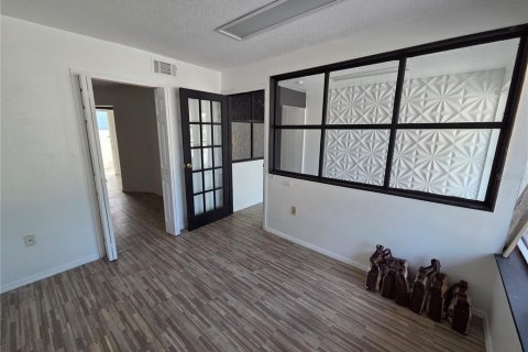 Commercial property in Kissimmee, Florida 142.14 sq.m. № 2166685 - photo 22