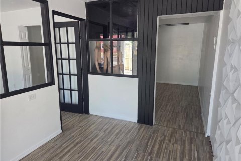 Commercial property in Kissimmee, Florida 142.14 sq.m. № 2166685 - photo 18