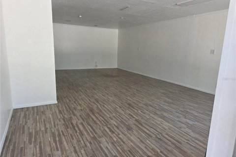 Commercial property in Kissimmee, Florida 142.14 sq.m. № 2166685 - photo 12