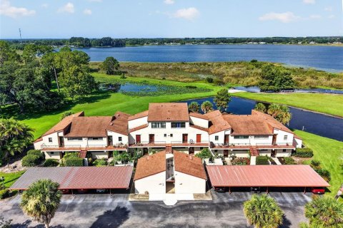 Condo à Mount Dora, Floride, 2 chambres № 2222712