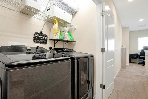 Adosado en venta en Orlando, Florida, 3 dormitorios, 159.51 m2 № 1537253 - foto 27