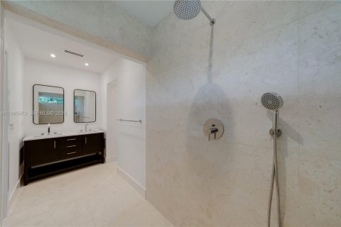 Villa ou maison à louer à Pinecrest, Floride: 4 chambres, 179.95 m2 № 2025363 - photo 15