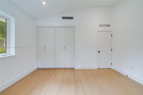 Villa ou maison à louer à Pinecrest, Floride: 4 chambres, 179.95 m2 № 2025363 - photo 18