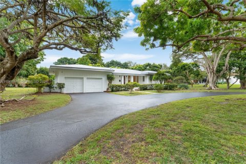 Villa ou maison à Pinecrest, Floride 4 chambres, 179.95 m2 № 2025363
